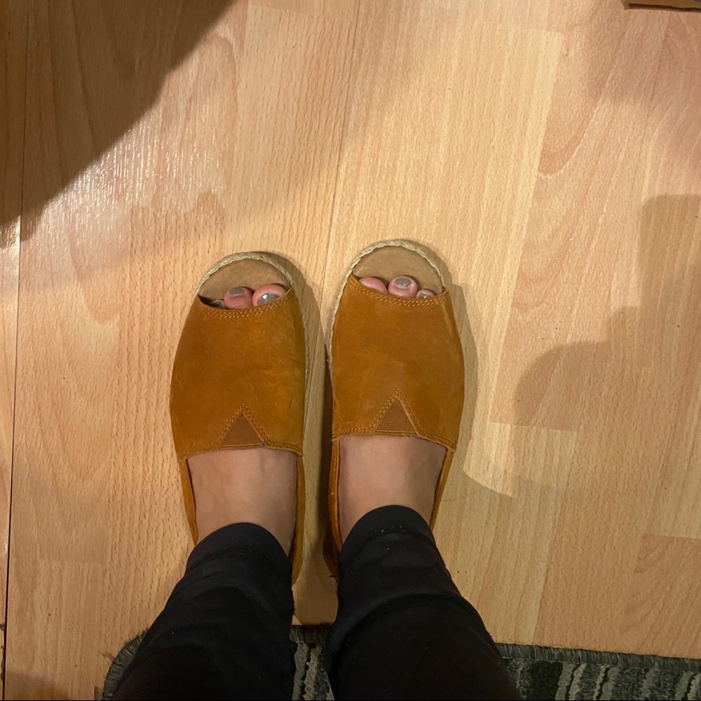 Toms Apargata Open-Toe Size 6 - Picture 3 of 3